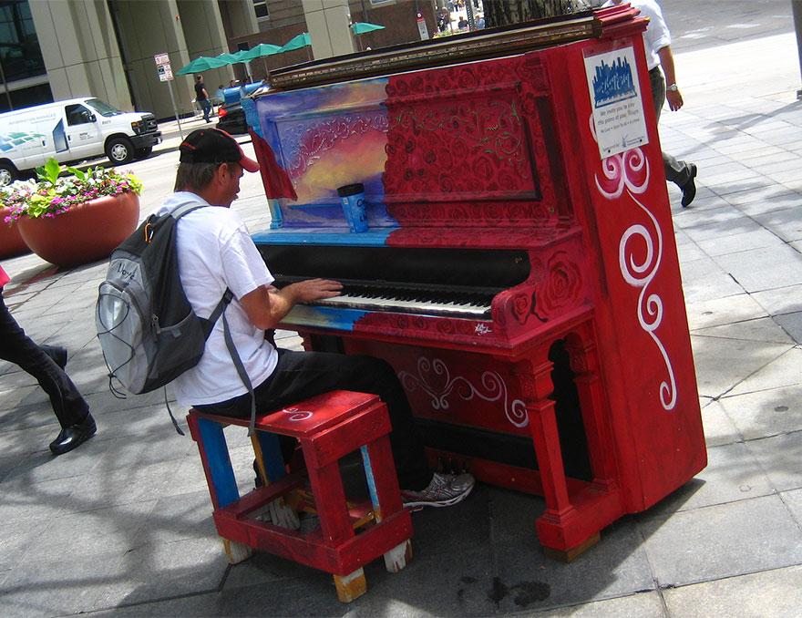 street-pianos-play-me-im-yours-project-denver__880