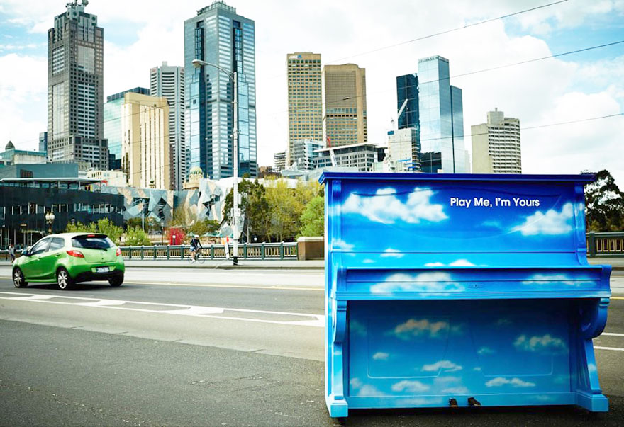 street-pianos-play-me-im-yours-project-melbourne__880