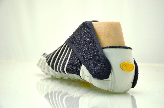 w_japanese-inspired-wrap-around-shoes-furoshiki-vibram-5