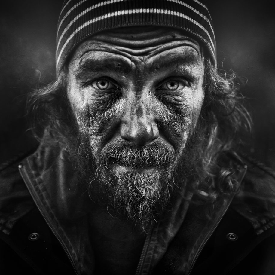 black-white-homeless-portraits-lee-jeffries-10