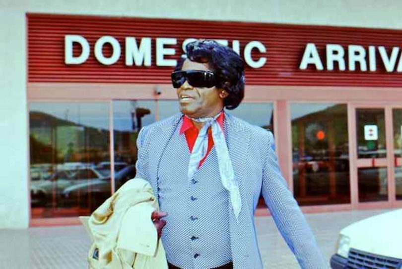 James-Brown-arriving-in-Ibiza-278871-810x541