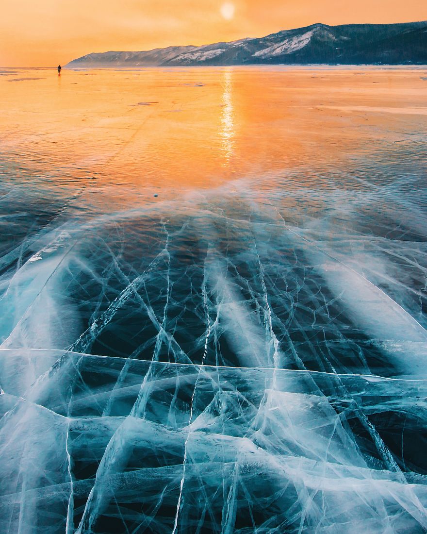 frozen-lake-baikal-russia-kristina-makeeva-9